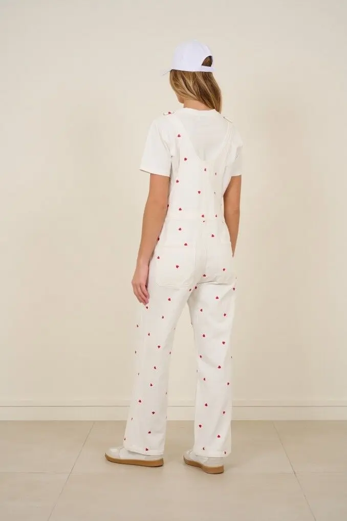 "Salopette en Jean Blanc Brodée : Élégance et Style au Quotidien !"